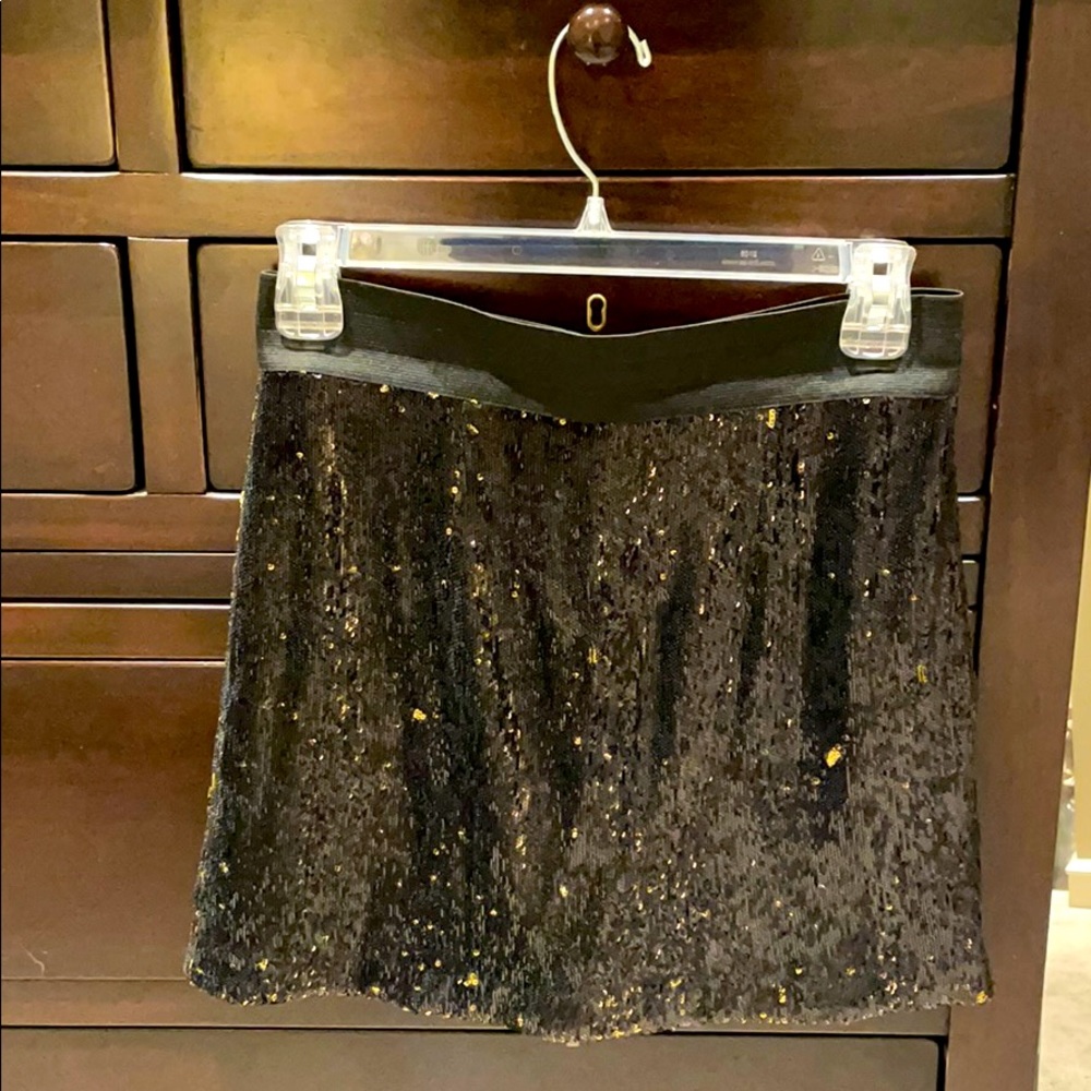 LaROK LUXE Sequin Mini Skirt